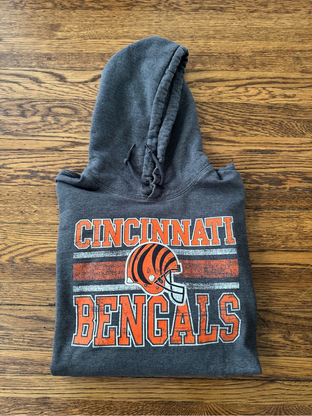NFL Gray and Orange Cincinnati Bengals Crewneck Sweatshirt - Picture 7 of 7
